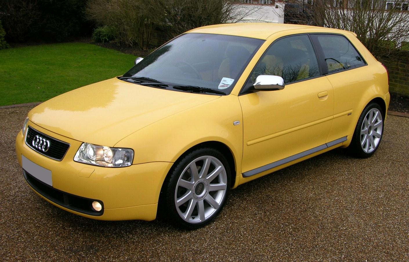 Audi_S3_2002_Imola_Yellow