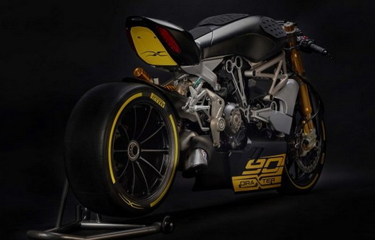 Ducati-draXter-koncept-6-autonovosti.me-4