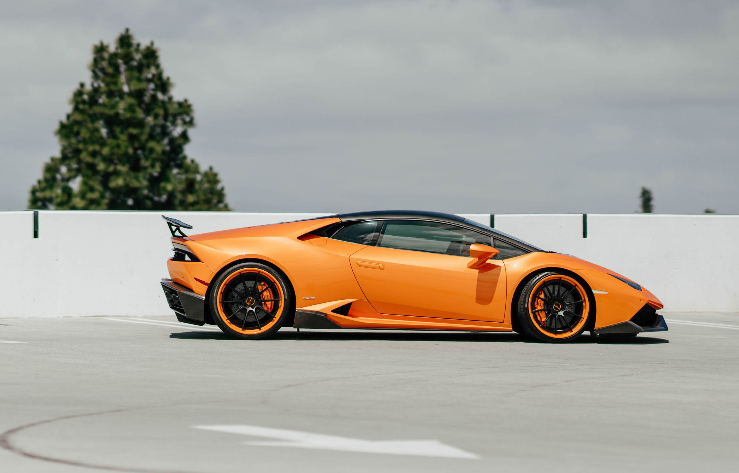 Lamborghini-Huracan-Renato-by-1016-Industries-autonovosti.me-2