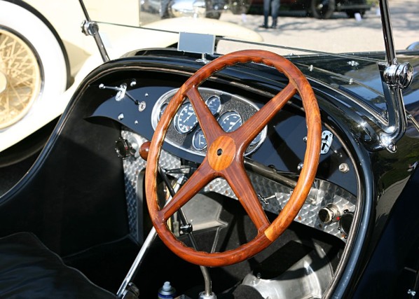 bugatti_type_55_super_sport_roadster_1932_09-autonovosti.me-9