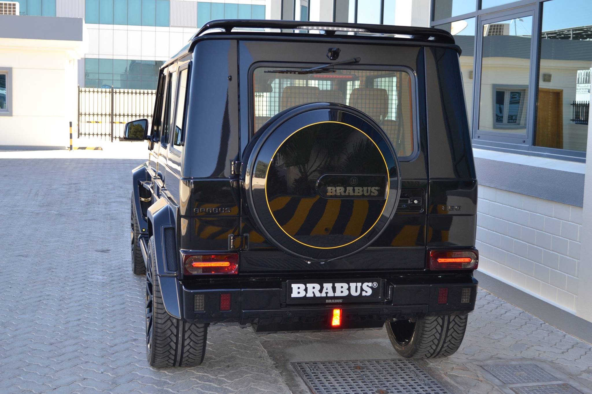 new-brabus-g850-is-a-g63-amg-as-nature-intended-it-to-be_18-autonovosti.me-10