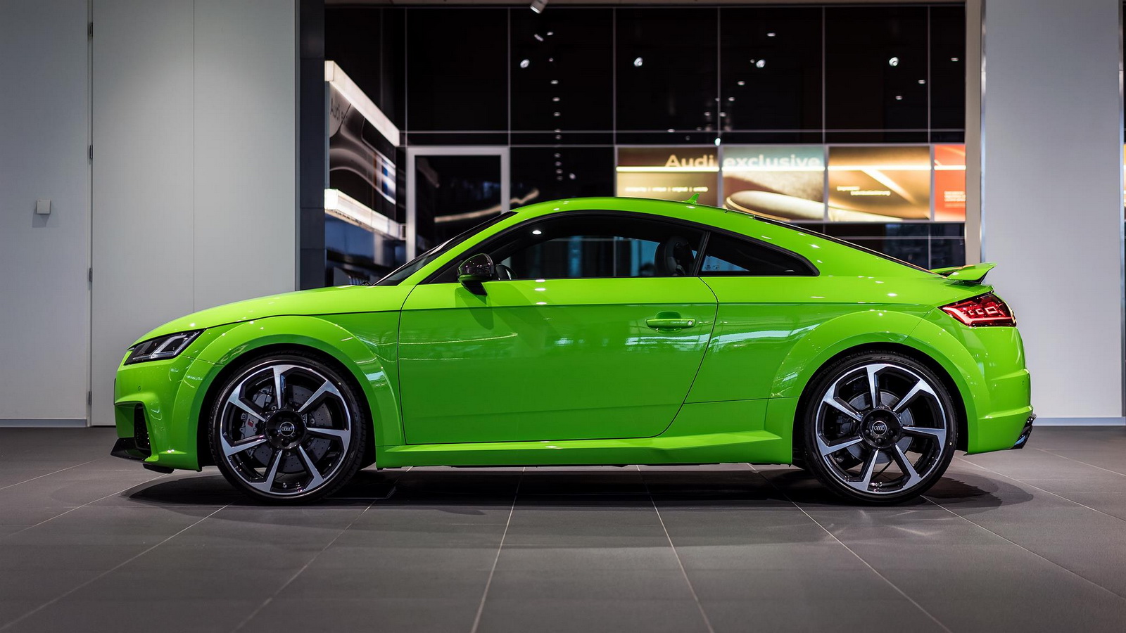 Audi-TT-RS-Lime-Green-autonovosti.me-11