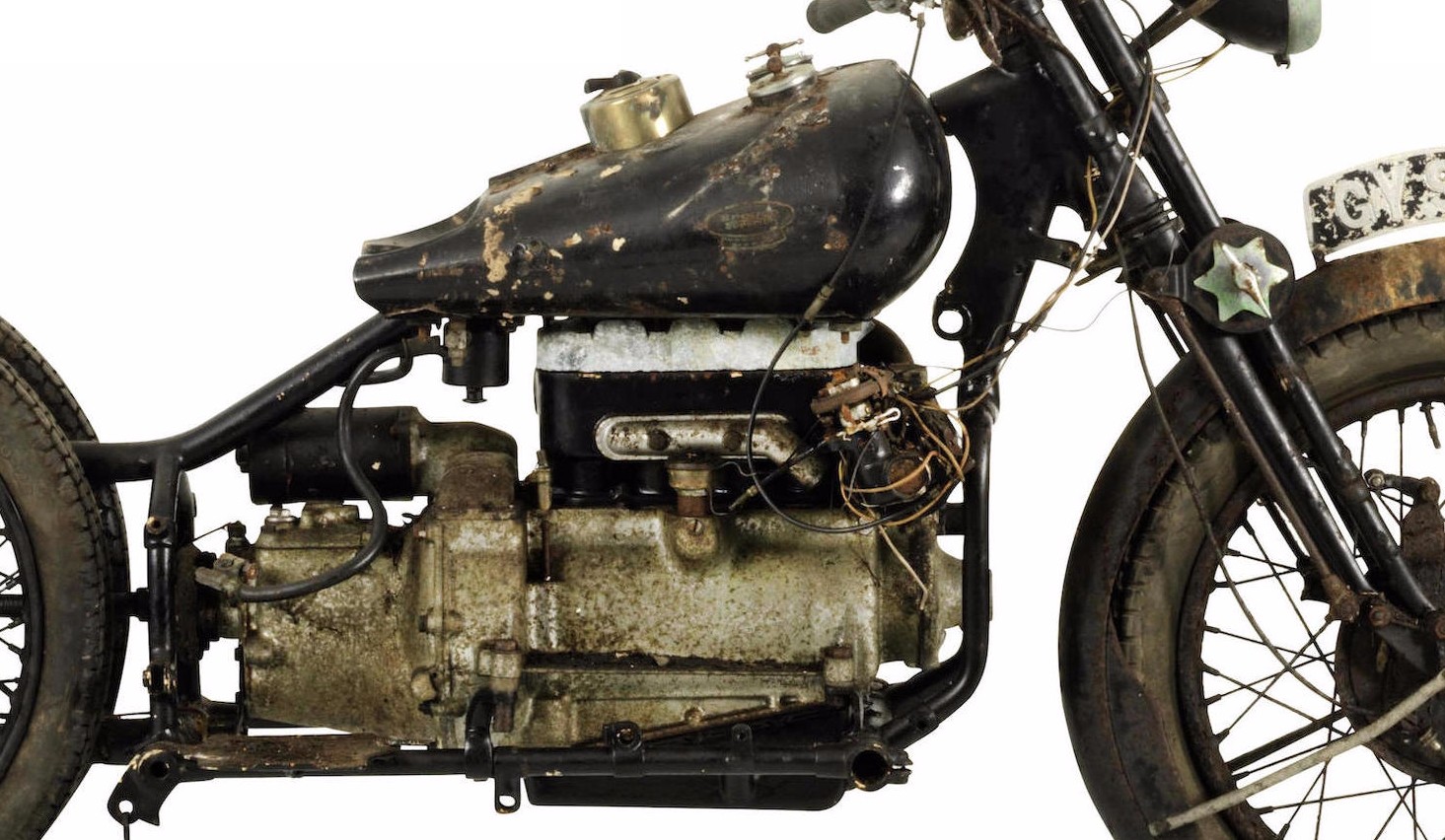 old-brough-superior-bikes-thought-lost-discovered-now-worth-a-small-fortune-photo-gallery_11-autonovosti.me-7