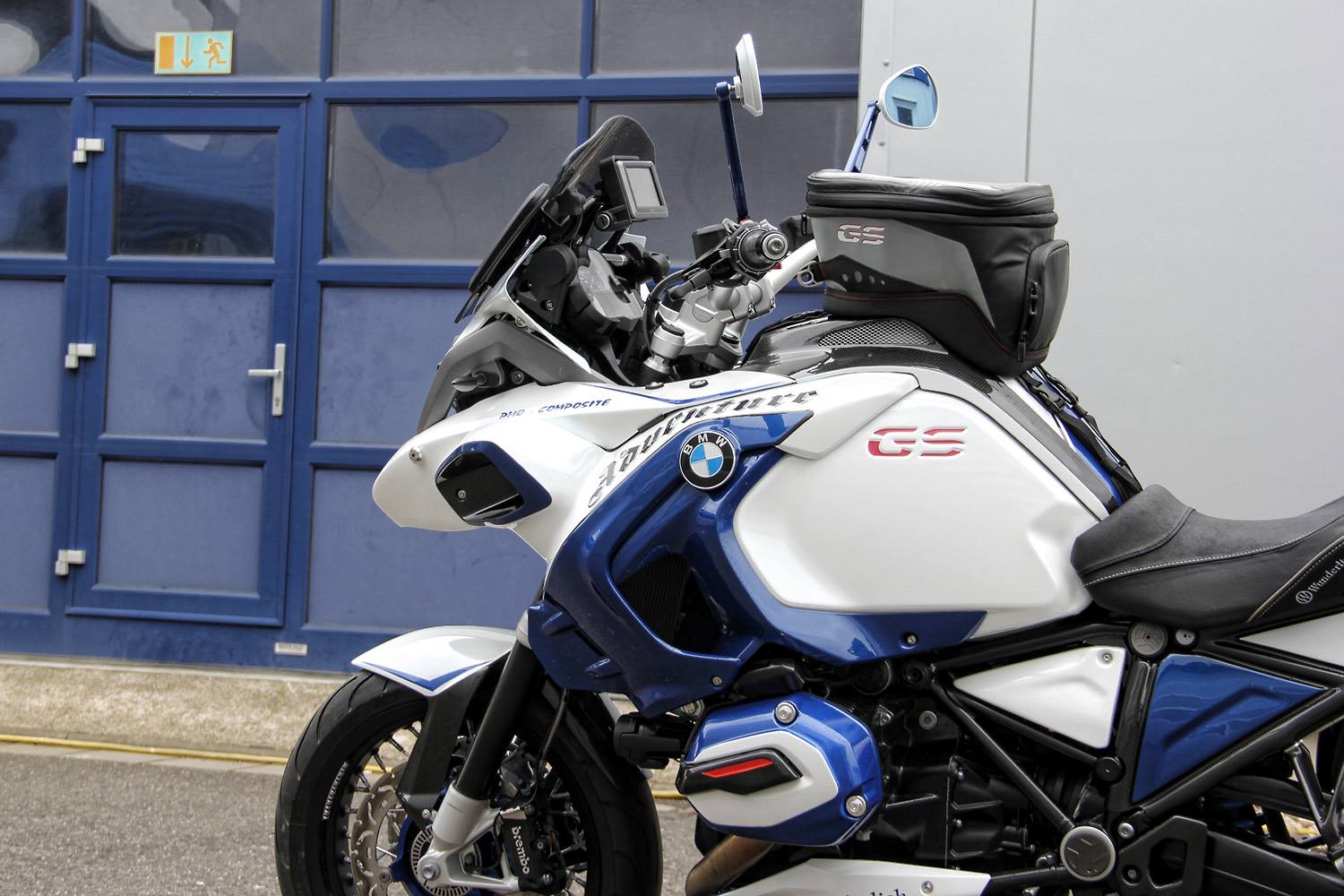 can-you-spot-the-bmw-r1200gs-adventure-in-these-photos_4-autonovosti.me-3