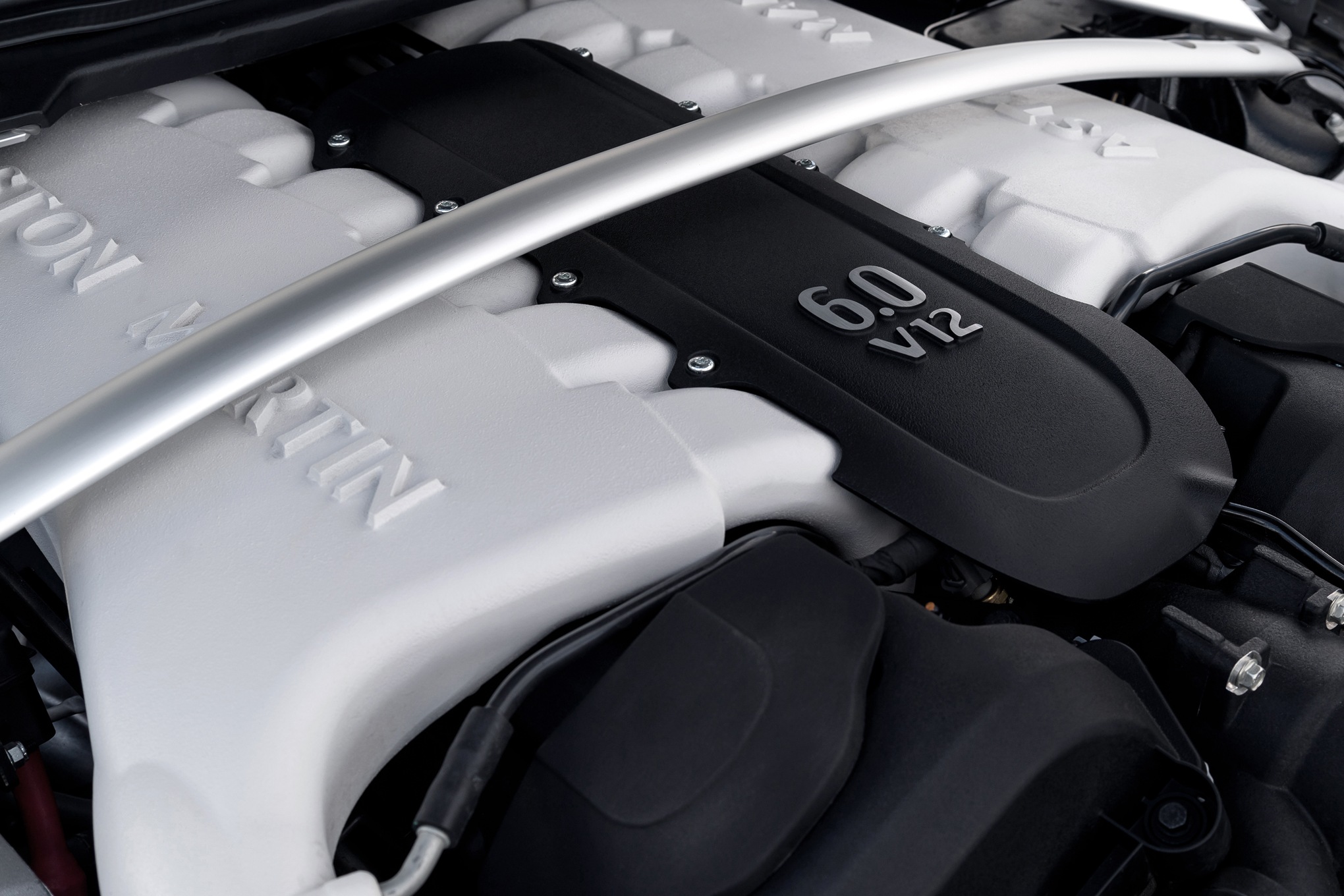 2017-Aston-Martin-V12-Vantage-S-engine