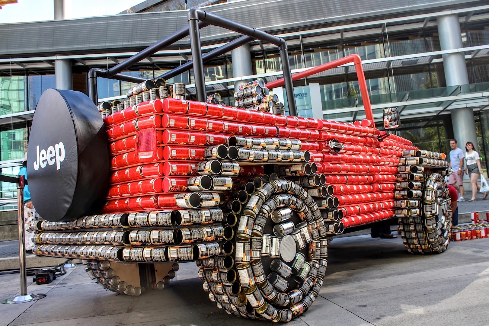 food-cans-made-jeep-wrangler-looks-like-tin-man-s-ride-we-applaud-the-idea-photo-gallery_10