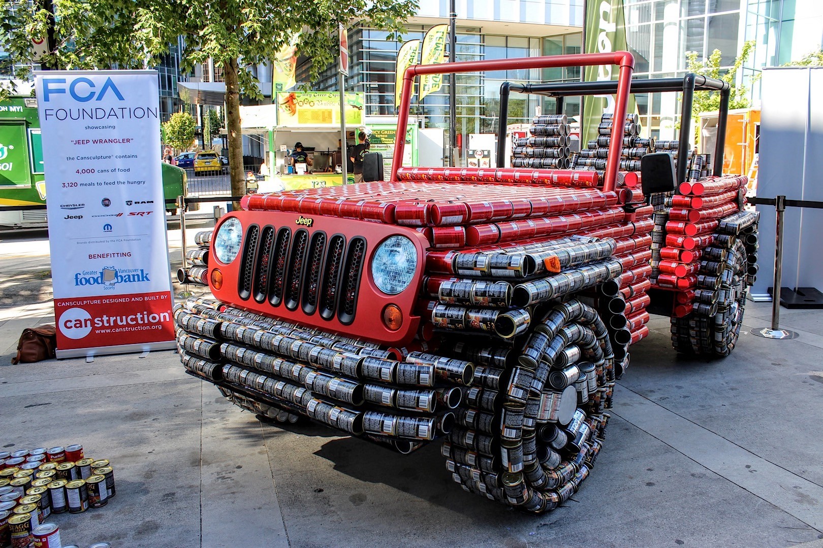food-cans-made-jeep-wrangler-looks-like-tin-man-s-ride-we-applaud-the-idea-photo-gallery_9