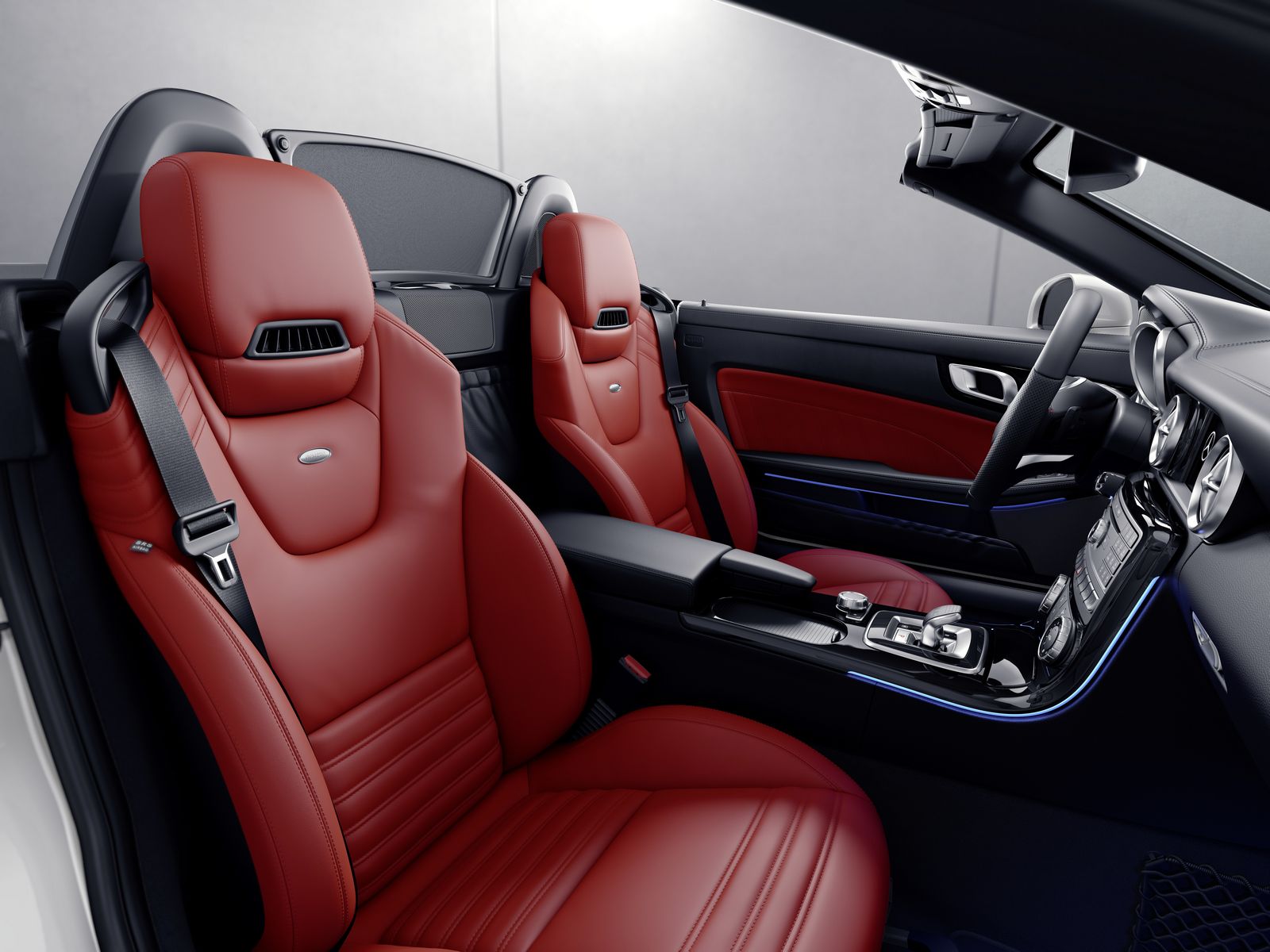 Mercedes SLC RedArt Edition i Mercedes SL designo Edition