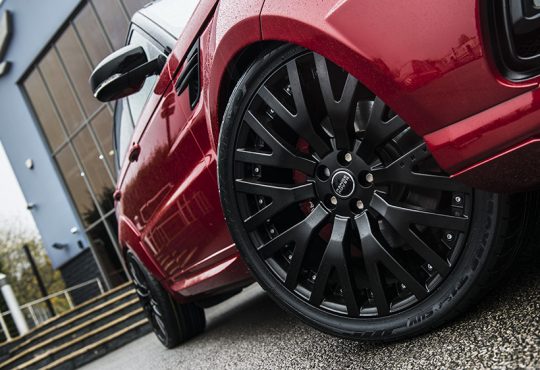 Project Kahn Range Rover Sport 4.4 SDV8 Diesel Autobiography Dynamic Pace Car