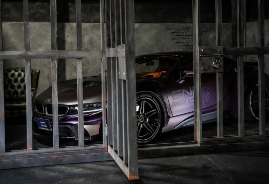 BMW i8 Dark Knight Edition