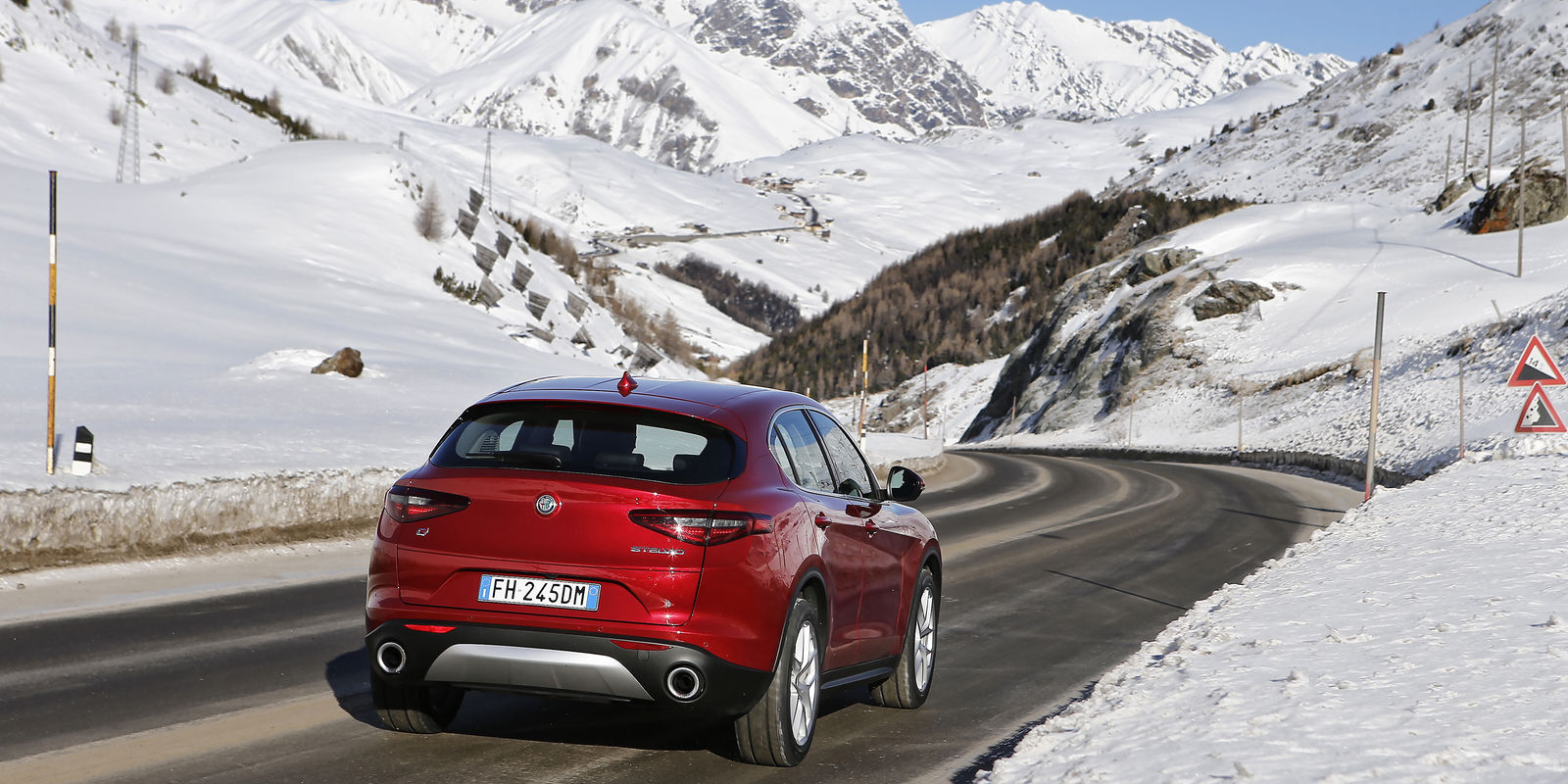 Alfa Romeo Stelvio SUV