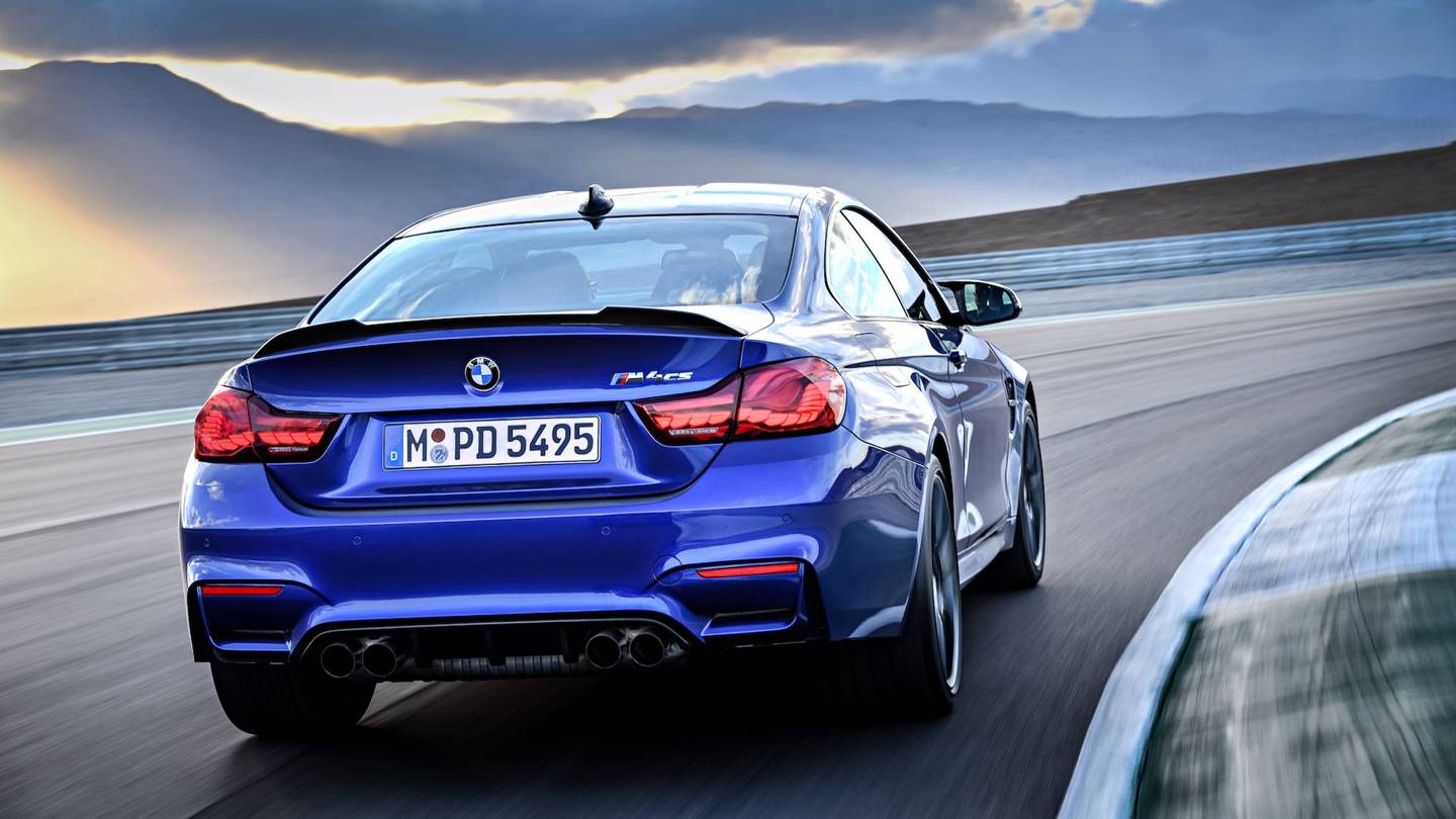 BMW M4 CS