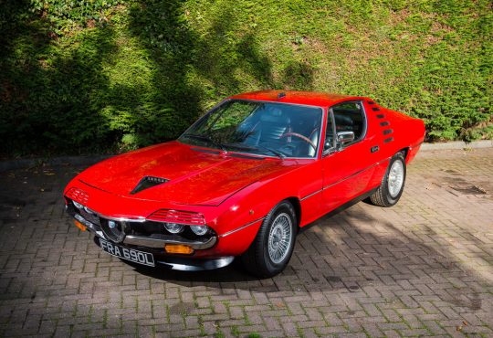 alfa romeo montreal