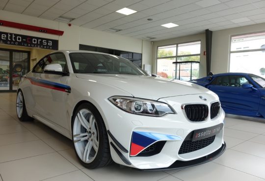 BMW M2 Clubsport Lightweight