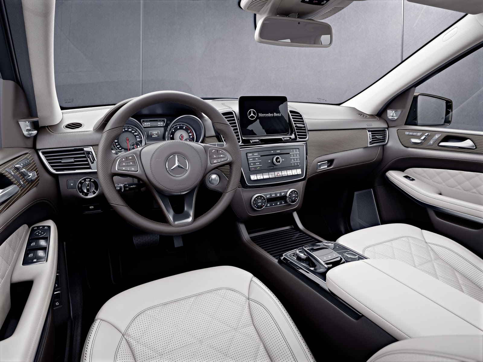 Mercedes-Benz GLS Grand Edition