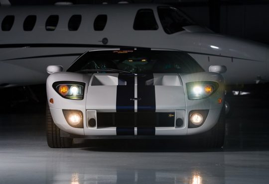 Ford GT sa samo 17 kilometara