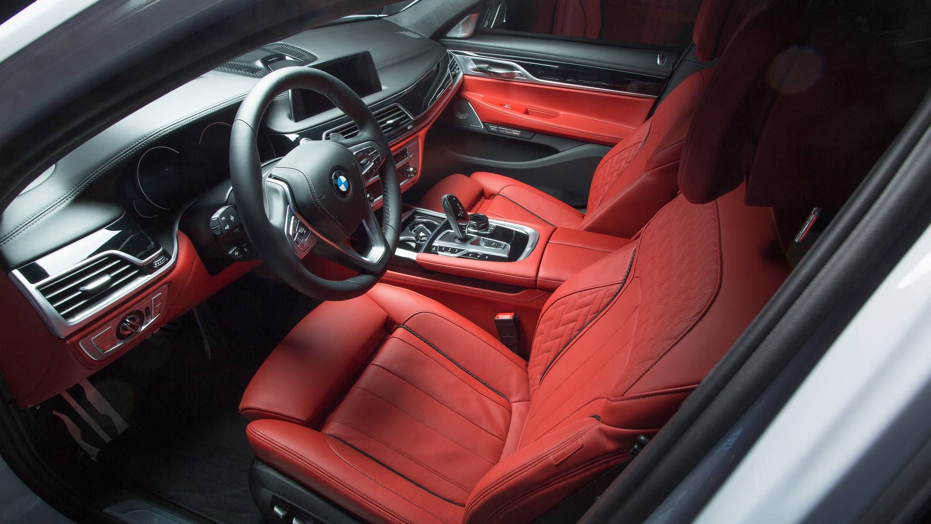 BMW 740e M Performance