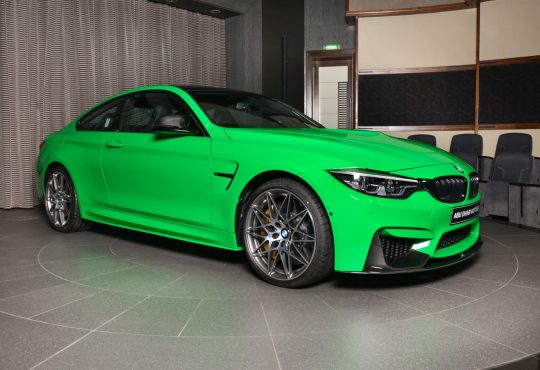 BMW M4 Signal Green