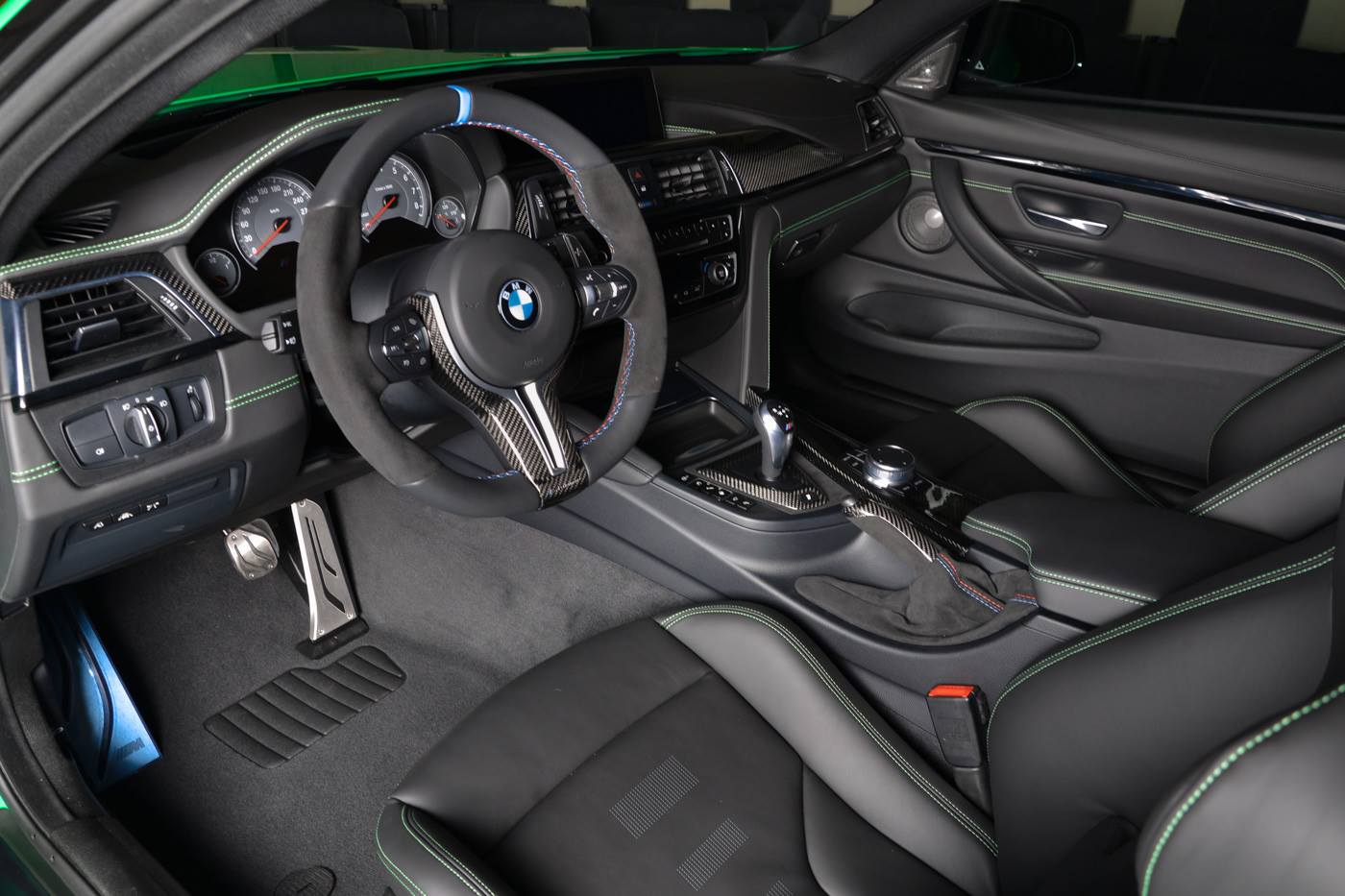 BMW M4 Signal Green