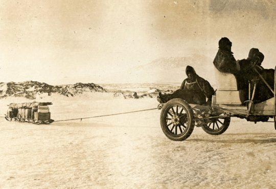 Prvi automobil na Antarktiku - Arrol Johnston