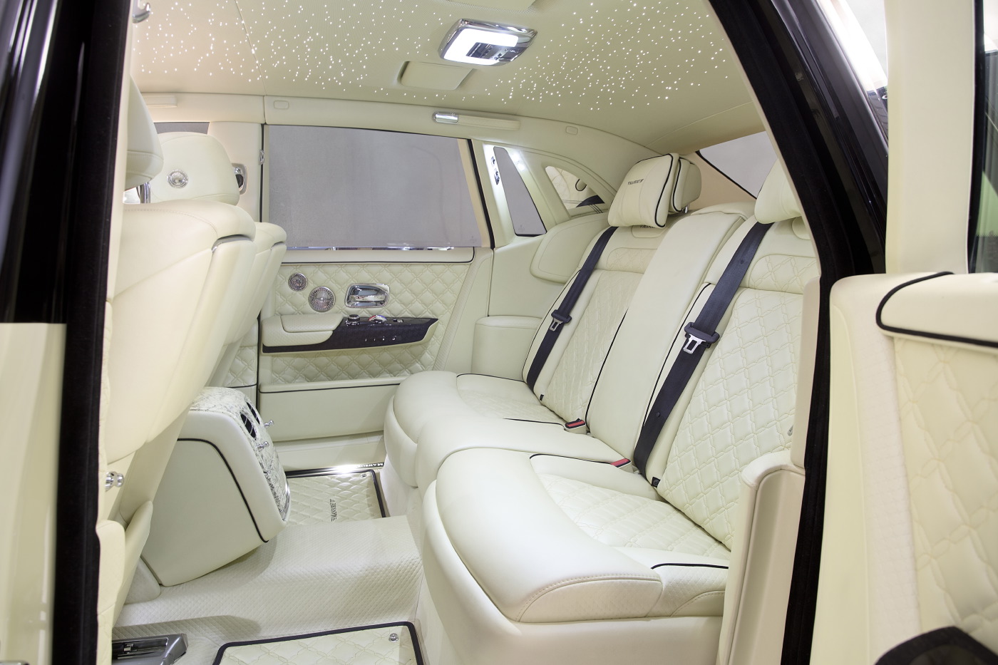 Rolls-Royce Phantom Bushukan Edition