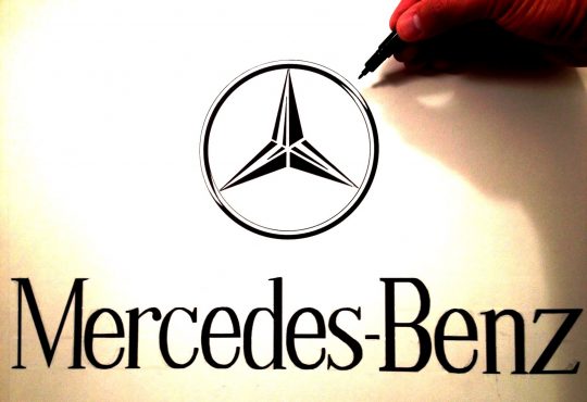 mercedes benz logo