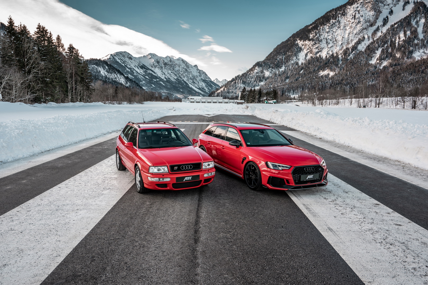 Susret generacija - Audi ABT RS2 i ABT RS4