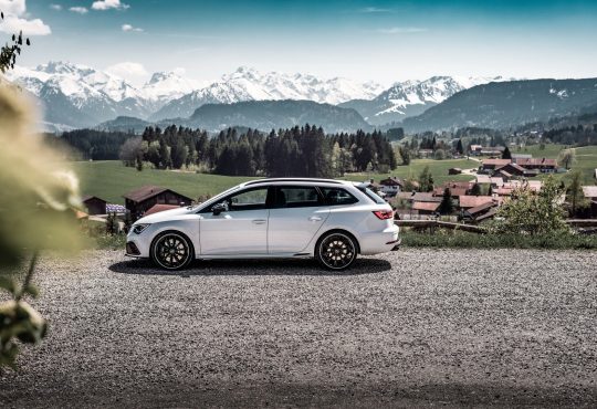 ABT Seat Leon Cupra R ST