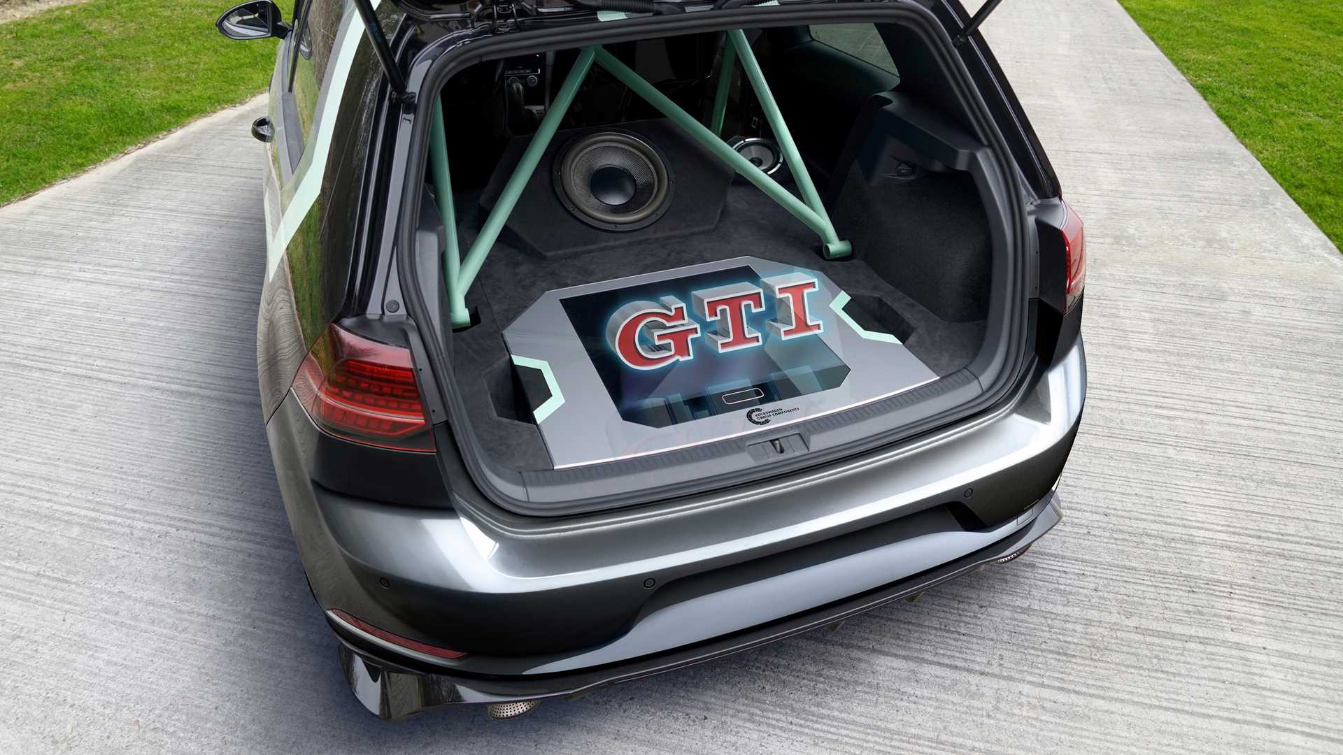 Volkswagen Golf GTI Aurora i Golf R Variant FighteR