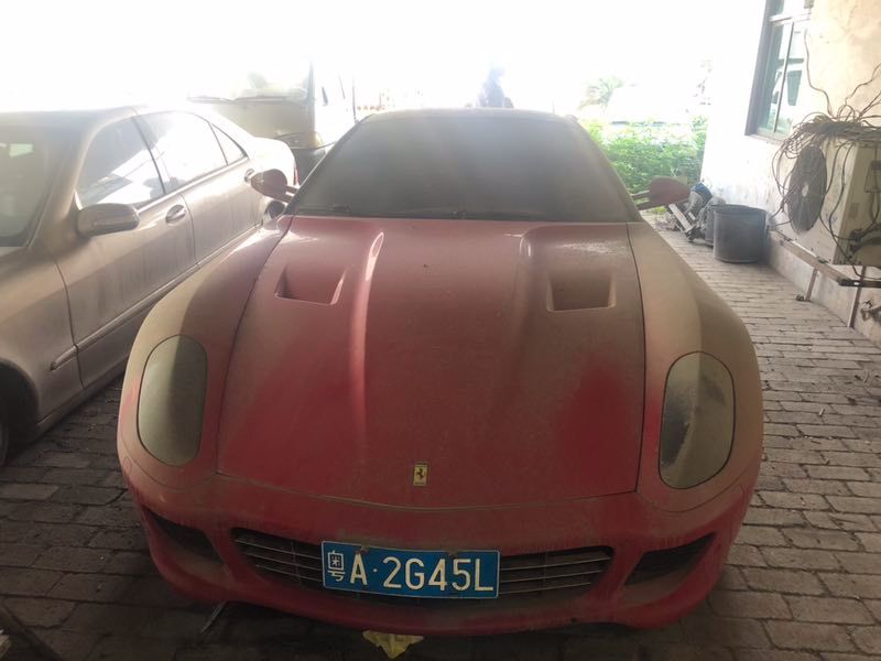Ferrari 599 GTB za 250 dolara